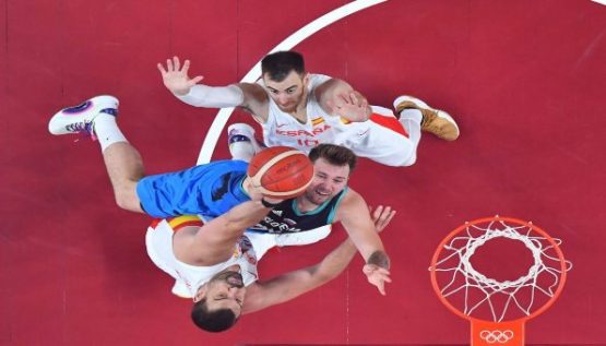 Stoiximan μπάσκετ Ολυμπιακό Τουρνουά