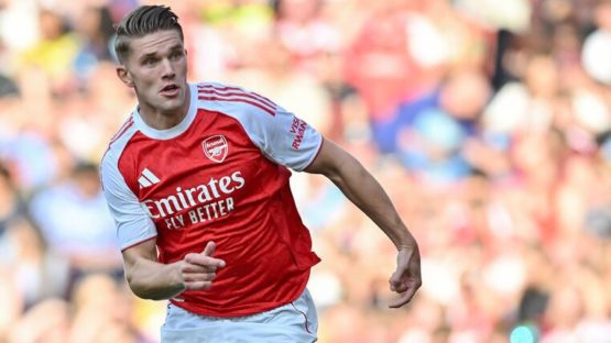 μαντσεστερ γιουναιτεντ αρσεναλ προγνωστικα στοιχημα αποδοσεις 17-08-2025