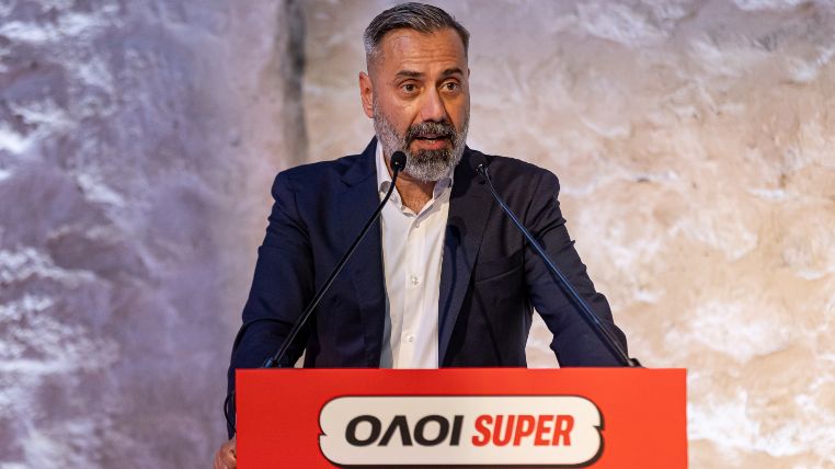 ολοι super γιαννης καλαμβοκης